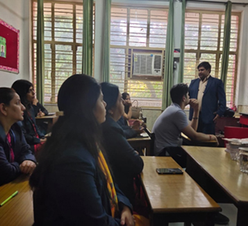 Building Strong Relationships through Effective Communication